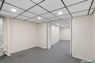 137 Dale Rd, Wethersfield, CT 06109 - Photo 29