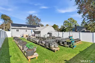 137 Dale Rd, Wethersfield, CT 06109 - Photo 37