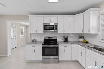 159 Ridgewood Road, West Hartford, CT 06107 - Photo 13