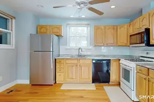 52 Stowe Ave, Milford, CT 06460 - Photo 9