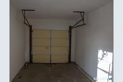 65 Phelps Street, East Hartford, CT 06108 - Photo 29