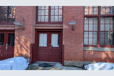 839 Main Street #APT 98, Torrington, CT 06790 - Photo 3