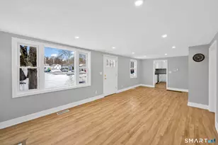 52 Vineyard Rd, North Haven, CT 06473 - Photo 7