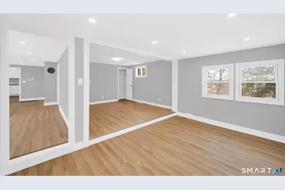 52 Vineyard Road, North Haven, CT 06473 - Photo 9