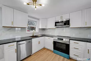 52 Vineyard Rd, North Haven, CT 06473 - Photo 1