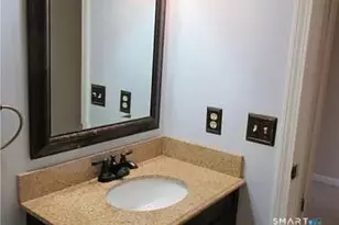 204 New Haven Ave, Derby, CT 06418 - Photo 11