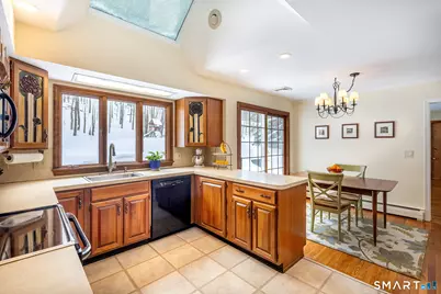 35 Highview Drive, Ridgefield, CT 06877 - Photo 9