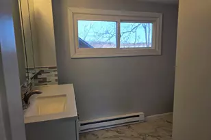 73 Meridian St, Groton, CT 06340 - Photo 5