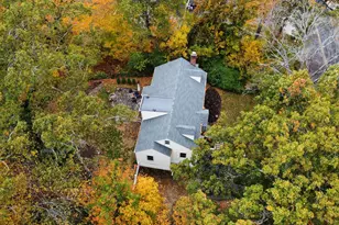 32 Cedarhurst Ln, Milford, CT 06461 - Photo 3