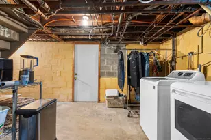 32 Cedarhurst Ln, Milford, CT 06461 - Photo 33