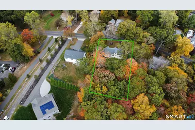 32 Cedarhurst Lane, Milford, CT 06461 - Photo 1