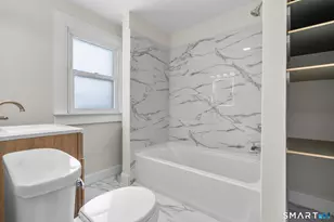 41 Riverview Ave, Groton, CT 06340 - Photo 15