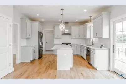 106 Rock Ridge Road, Manchester, CT 06040 - Photo 3