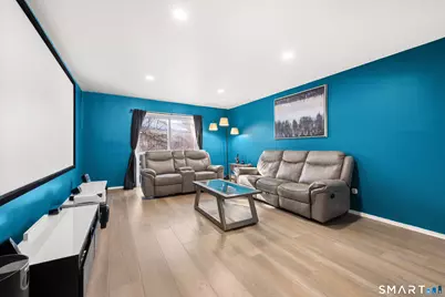 125 Lawn Avenue #B6, Stamford, CT 06902 - Photo 3