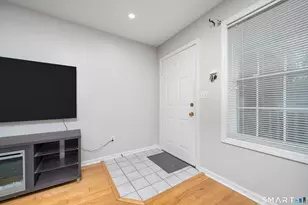 39 Manorwood Dr, Branford, CT 06405 - Photo 7