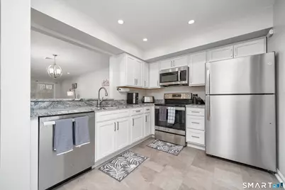 39 Manorwood Drive #39, Branford, CT 06405 - Photo 17