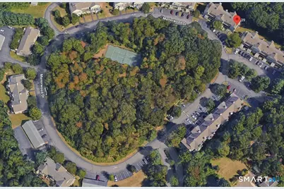 39 Manorwood Drive #39, Branford, CT 06405 - Photo 35