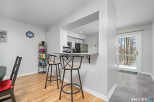 39 Manorwood Dr, Branford, CT 06405 - Photo 15