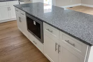 919 Strongtown Road Rd, Southbury, CT 06488 - Photo 7