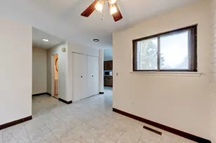 285 Queen St, Southington, CT 06489 - Photo 9