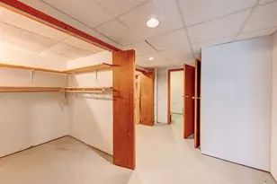 285 Queen St, Southington, CT 06489 - Photo 29