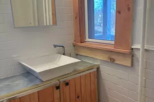 1365 E Main St, Bridgeport, CT 06608 - Photo 9