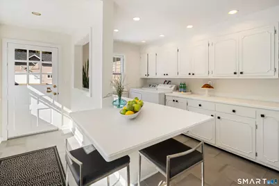 100M Harrison Avenue, New Canaan, CT 06840 - Photo 15