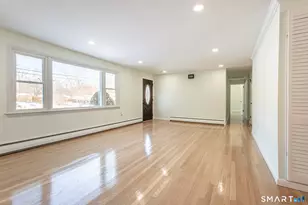 26 Kelly Rd, Hamden, CT 06518 - Photo 9