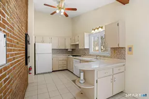 260 Overland Dr, Stratford, CT 06614 - Photo 13