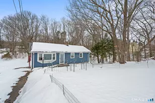 295 Phoenix St, Vernon, CT 06066 - Photo 1