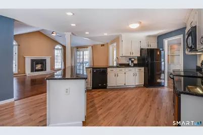 24 Mary Catherine Circle, Windsor, CT 06095 - Photo 9