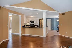 24 Mary Catherine Cir, Windsor, CT 06095 - Photo 17