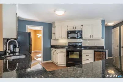 24 Mary Catherine Circle, Windsor, CT 06095 - Photo 11