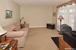 4 Weigel Valley Dr, Tolland, CT 06084 - Photo 9