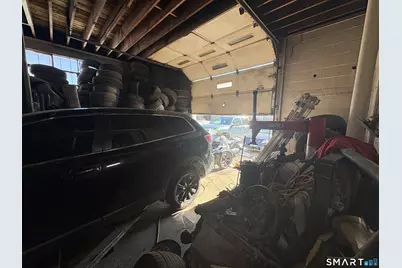 446 Franklin Avenue, Hartford, CT 06114 - Photo 9