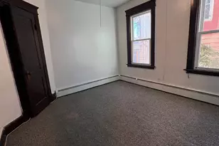 37 Eastwood Ave, Waterbury, CT 06705 - Photo 15