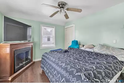 184 Pearl Harbor Street, Bridgeport, CT 06610 - Photo 17