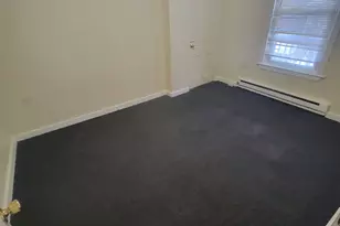 20 Lounsbury Ave, Waterbury, CT 06706 - Photo 3