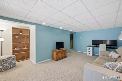 39 Schoolhouse Crossing #39, Wethersfield, CT 06109 - Photo 31