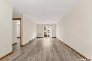 115 Short Beach Rd, Stratford, CT 06615 - Photo 11