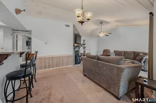 85 Crown Knoll Ct, Groton, CT 06340 - Photo 11