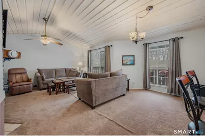 85 Crown Knoll Court #APT 110, Groton, CT 06340 - Photo 9