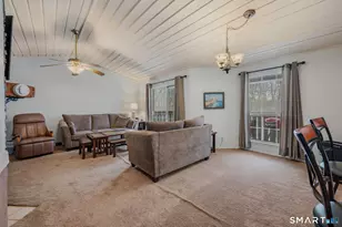 85 Crown Knoll Ct, Groton, CT 06340 - Photo 9