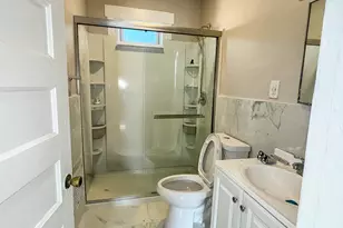 251 Hough Ave, Bridgeport, CT 06608 - Photo 5