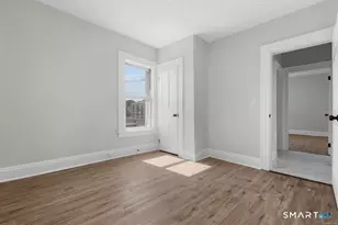 725 Beechwood Ave, Bridgeport, CT 06605 - Photo 7