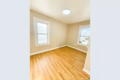 249 Hough Avenue, Bridgeport, CT 06608 - Photo 3