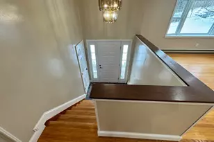 10 Longview Ln, Wallingford, CT 06492 - Photo 3