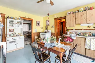 31 Vega St, New Britain, CT 06051 - Photo 3