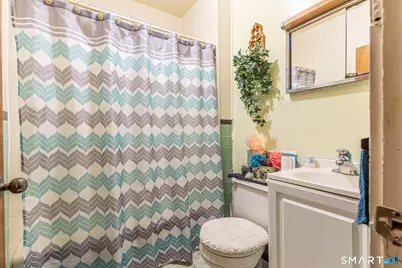 31 Vega Street, New Britain, CT 06051 - Photo 15