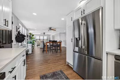 12 Fremont Street, Meriden, CT 06451 - Photo 9